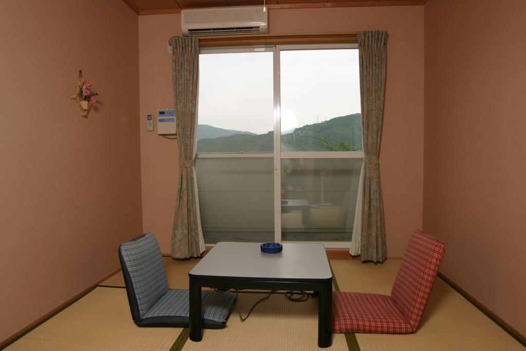 Hakuchiso Otel Miyoshi  Dış mekan fotoğraf